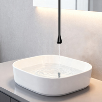 Robinet de lavabo mural automatique moderne à poignée unique en laiton avec capteur sans contact