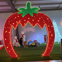 Arco de Calabaza LED Rojo 2D - Decoración para Fiesta de Halloween con Clasificación IP65, Material de PVC para Exteriores, Granjas, Centros Comerciales y Grandes Eventos