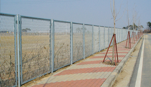 Modern Tasarım 1800mm Korozyona Dayanıklı Çit Zinciri Çit, Çiftlik Projeleri İçin Kıvrımlı Yüzey İşlemi Kolay Montajlı Çit - Product Image 6