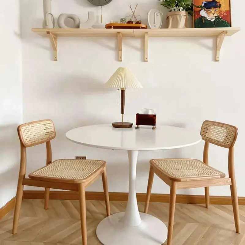 Madera MDF café tulipán mesa de comedor redonda muebles para el hogar de madera al por mayor escandinavo superventas moderno minimalista pequeño blanco