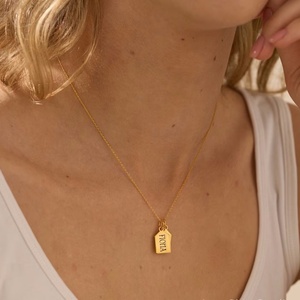 MECYLIFE personalizzato Mini Bar tag personalizzato inciso nome collana 18K placcato oro <span class=keywords><strong>regalo</strong></span> di compleanno per i suoi regali di <span class=keywords><strong>anniversario</strong></span> - Product Image 4