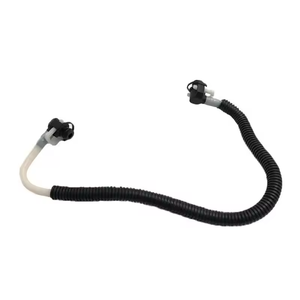 OE A6110702032 Schlussverkauf Autoteile Diesel Kraftstoff Leitungsrohr Schlauch vom Filter zur Pumpe für Mercedes Benz Sprinter 901 W638 - Product Image 2