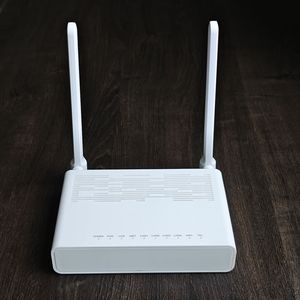 เราเตอร์ไฟเบอร์ออปติก Zikun ZC-521X6H XPON ONU FTTH UPC 4GE 1POTS 2USB AX3000 Mesh 2.4G 5G Dual Band WiFi - Product Image 6