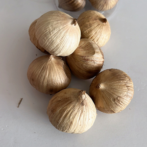 Ajo Negro Entero Fermentado Sin OMG ni Aditivos, Listo para Comer, en Gránulos y Polvo - Product Image 2