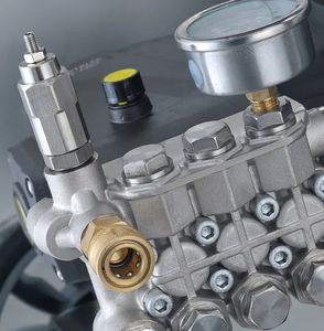 नई स्थिति 1kw 350 बार हाइड्रो जेट कार वॉश मशीन उच्च दबाव वाले 350 बार डीजल ईंधन स्वचालित वॉशर ने धातु उच्च दबाव बनाया - Product Image 3