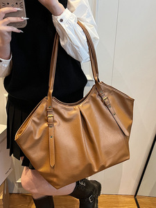 Nouveauté grande capacité dames sac fourre-tout 2025 été dames luxe sac dames mode épaule bureau sac - Product Image 3