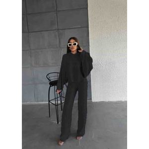 Ensemble en tricot à capuche noir pour femme, taille S, pull confortable et pantalon assorti - Product Image 2