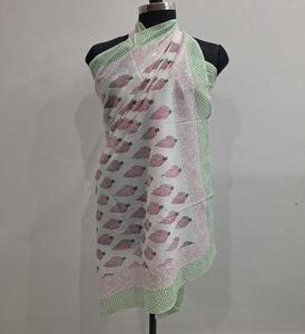 Traje de Baño para Mujer con Estampado Floral Sanganeri 100% Hecho a Mano con Técnica de Bloque, en Algodón Jaipuri, a un Precio Increíble - Product Image 1