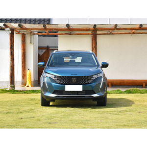 Vente en gros Dongfeng <span class=keywords><strong>Peugeot</strong></span> <span class=keywords><strong>5008</strong></span> véhicules neufs SUV 5 portes <span class=keywords><strong>7</strong></span> <span class=keywords><strong>places</strong></span> haute vitesse <span class=keywords><strong>voiture</strong></span> d'occasion bon marché avec sièges en cuir fabriqués en Chine - Product Image 2