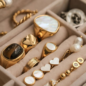 Vnox — bague de déclaration avec coquille naturelle, anneau de luxe ovale en acier inoxydable plaqué or 18 carats, perle, bijoux magnifiques - Product Image 6