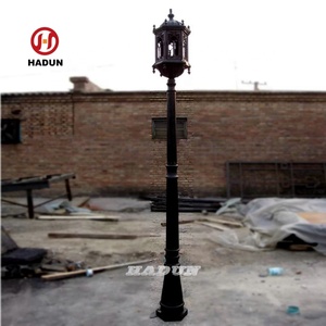 Farola Decorativa de Hierro Fundido Estilo Francés Italiano - Product Image 4