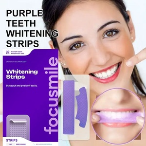 Nouvelles <span class=keywords><strong>bandes</strong></span> <span class=keywords><strong>blanchissantes</strong></span> violettes à séchage rapide pour <span class=keywords><strong>dents</strong></span> sensibles – Résultats éclatants - Product Image 4
