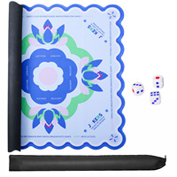 Tapis de Mahjong Américain Bleu à Motifs Floraux, Design de Luxe Personnalisé, en Caoutchouc, 33x33 pouces, Durable et Portable pour le Divertissement en Casino