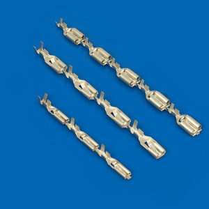 62304 Awg22에서 16와이어로 변환 가능한 황동 피그테일 스플라이스 앰플리바 터미널 - Product Image 4