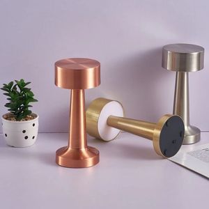 TAIKOO <span class=keywords><strong>Lampada</strong></span> <span class=keywords><strong>da</strong></span> Scrivania a LED Regolabile <span class=keywords><strong>per</strong></span> Ufficio, <span class=keywords><strong>Lampada</strong></span> <span class=keywords><strong>da</strong></span> <span class=keywords><strong>Tavolo</strong></span> a LED Stile Nordico <span class=keywords><strong>per</strong></span> Ufficio Domestico - Product Image 2