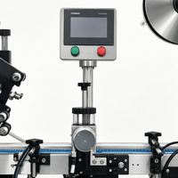 Machine d'étiquetage automatique de bouteilles rondes CE, double face, en acier inoxydable personnalisé pour l'alimentation et le verre