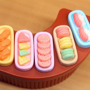 Accessoires de pâtisserie en résine pour maison de poupée miniature en 3D, simulation de nourriture, macarons, <span class=keywords><strong>dim</strong></span> sum, gâteaux, biscuits - Product Image 1