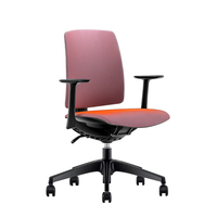 Chaise de bureau ergonomique en maille OMNI avec accoudoirs fixes pour espaces de coworking, zones de réception, chaise d'ordinateur facile à déplacer, structure en nylon