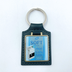 LLavero de piel sintética con logotipo grabado láser personalizado, soporte para llavero de cuero sintético en blanco con sublimación, anillo personalizado de lujo para coche - Product Image 3