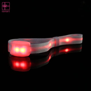 Özel uzaktan kumanda 433mHz radyo frekansı yanıp sönen Led bileklik programlanabilir konser Led bilezik - Product Image 6