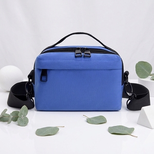 Bolsa de Cintura Cruzada Personalizada Unisex, Impermeable, de Poliéster, con Forma de Caja, con Múltiples Compartimentos y Cierre de Cremallera - Product Image 1