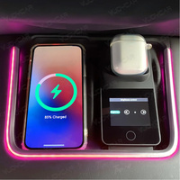 Console centrale de voiture Décoration intérieure Lumière ambiante Téléphone sans fil Chargement LED Lumière de voiture pour Tesla Model 3/Y 2021 +.