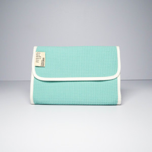 Pochette de voyage vintage tendance en polyester gaufré avec fermeture éclair et fermoir, imprimée du logo, personnalisable, pour le maquillage et la scène - Product Image 5