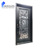 Porte d'entrée de luxe en fer forgé avec décorations artistiques, verre dépoli et sécurité renforcée pour villa