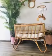 Panier de Moïse en bois artisanal haut de gamme pour poupée, berceau, porte-bébé, mobilier d'extérieur pour garderie et école