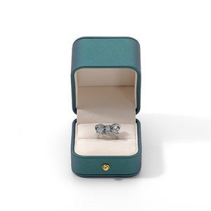 FANXI - Cajas de Embalaje de Joyería de Piel Sintética Moderna al por Mayor, Caja Organizadora de Anillos de Terciopelo Personalizada de Lujo - Product Image 1