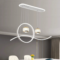 Lustre de salle à manger en aluminium, design artistique et créatif, Nouveauté 2025, design raffiné, lampe principale pour table à manger, éclairage LED avec télécommande