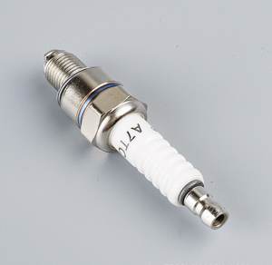 Pièces de moteur de <span class=keywords><strong>moto</strong></span> haute Performance Iridium Bujia <span class=keywords><strong>bougie</strong></span> NG K <span class=keywords><strong>bougie</strong></span> d'allumage C7HSA A7TC D8EA D8TC F7TC adapté pour CD70 GY6 - Product Image 4