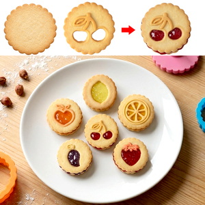 Emporte-pièces 3D circulaires festonnés pour biscuits sandwich, avec motifs <span class=keywords><strong>de</strong></span> fruits fourrés (pêche, mangue, citron, cerise, orange, fraise) - Product Image 3