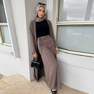 OEM 2025 nueva moda musulmana Abaya Oriente Medio Europa y América Dubai Color sólido cárdigan + falda conjunto de dos piezas - Product Image 1