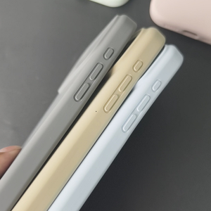 Logo personalizzato per iPhone <span class=keywords><strong>Apple</strong></span> siliconico <span class=keywords><strong>Cover</strong></span> <span class=keywords><strong>Cover</strong></span> in <span class=keywords><strong>silicone</strong></span> liquido per iPhone 17 Pro 17 air 17 Pro Max Serises - Product Image 4