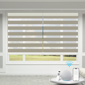 Stores verticaux occultants 100% modernes, électriques, personnalisés, imperméables, en polyester, avec batterie au lithium intégrée - Product Image 5