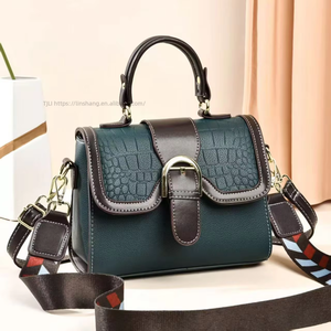 High Quality Pu Leather Women Handbags Trendy Fashion Latest Luxury Designer Tote Bags Women's Shoulder Bags - Product Image 2