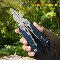Pince multifonction pliable 18-en-1 avec couteau et scie, outil portable EDC pour survie d'urgence en voiture, kit cadeau OEM pour activités de plein air