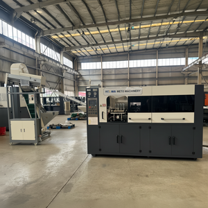 Équipement de soufflage de bouteilles en plastique PP PC et machine d'étiquetage en moule, machine de production intégrée automatique - Product Image 1