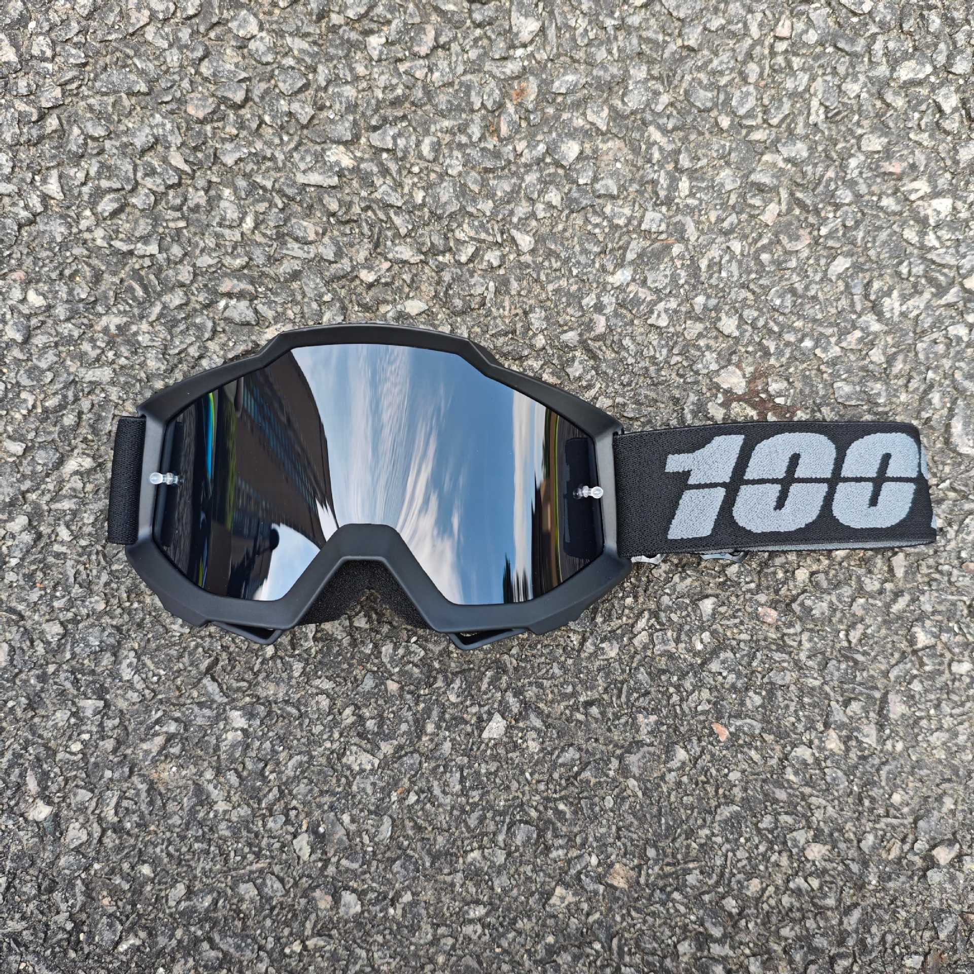 100 Wb-C15