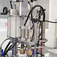 Sac de machine de remplissage d'aérosol de pulvérisation de prix usine sur l'automation de machine à emballer de boîte de pulvérisation d'aérosol de valve