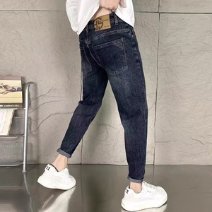 Новые мужские джинсы-карандаш <span class=keywords><strong>2026</strong></span> года: дышащие, средней плотности, в стиле ретро, зауженные, с умеренной эластичностью, в корейском стиле, модные, для весны и осени - Product Image 1