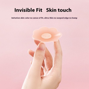 Autocollant de mamelon en Silicone étanche transfrontalier couvertures de mamelon Anti-bosse pour robe de fronde Sexy autocollant décoratif de poitrine Anti-lumière - Product Image 4