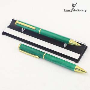 Bolígrafo de Cuero Verde Mate Metálico al por Mayor de Fábrica, Papelería Creativa para Oficina - Product Image 2