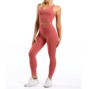 Ensemble de yoga pour femmes, style unique, qualité supérieure, prix bas, matière respirante, douce et durable, disponible à prix réduit. - Product Image 2
