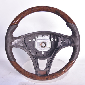 Volant en fibre de carbone avec éclairage LED pour Mercedes Benz AMG809 W204 W212 G63 G500 GLC GLE GLS GLB A200 C200L V260 <span class=keywords><strong>A45</strong></span> avec volants nus - Product Image 3