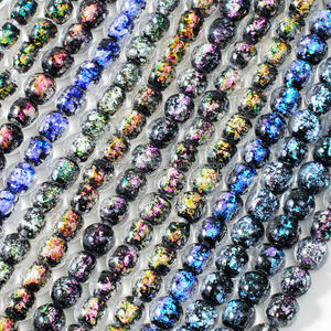 Милые двухцветные стеклянные бусины лэмпворк, 10 мм, ручной работы, импортные, с фольгой, для рукоделия, изготовления украшений, бижутерии, кольца, стеклянные поделки - Product Image 3