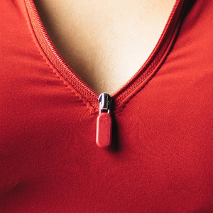 Nueva llegada verano caliente rojo mujeres cuatro vías estiramiento gimnasio entrenamiento Fitness conjuntos transpirable Yoga correr pantalones cortos a juego sólido - Product Image 4