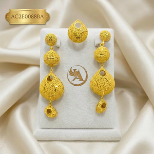 Pendientes de botón africanos de latón chapado en oro de 14 quilates con anillo ajustable |   Conjunto de Joyería Etíope Nigeriana - Product Image 1