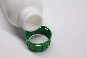 Esperto in bottiglie di plastica agricole-bottiglie di plastica ad alta barriera per fertilizzanti liquidi e imballaggi di pesticidi - Product Image 5